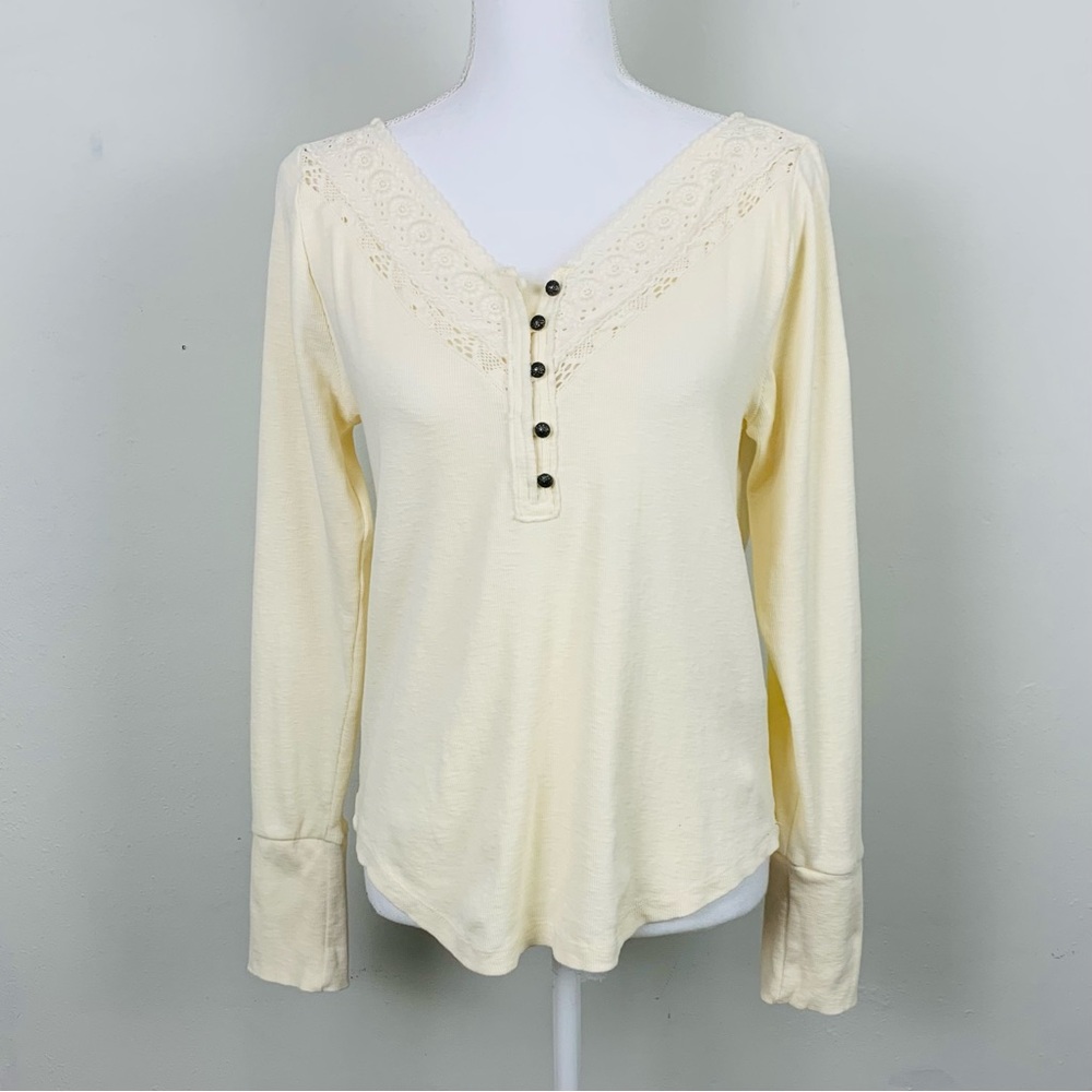 Lucky Brand Women L Long Sleeve Henley Top Lace Trim Rib Knit Stretch Cream
